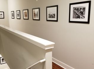 21 S Calvert St APT 1, Baltimore, MD 21202