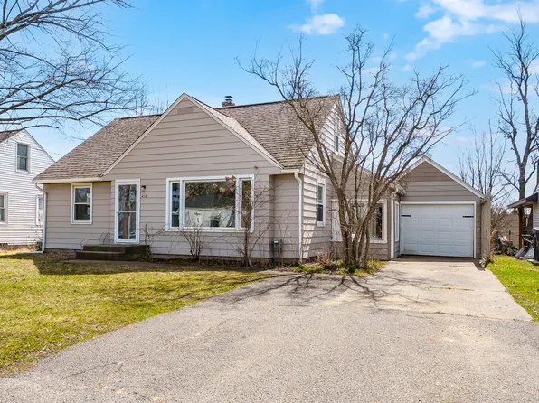412 Amos Ave, Portage, MI 49002