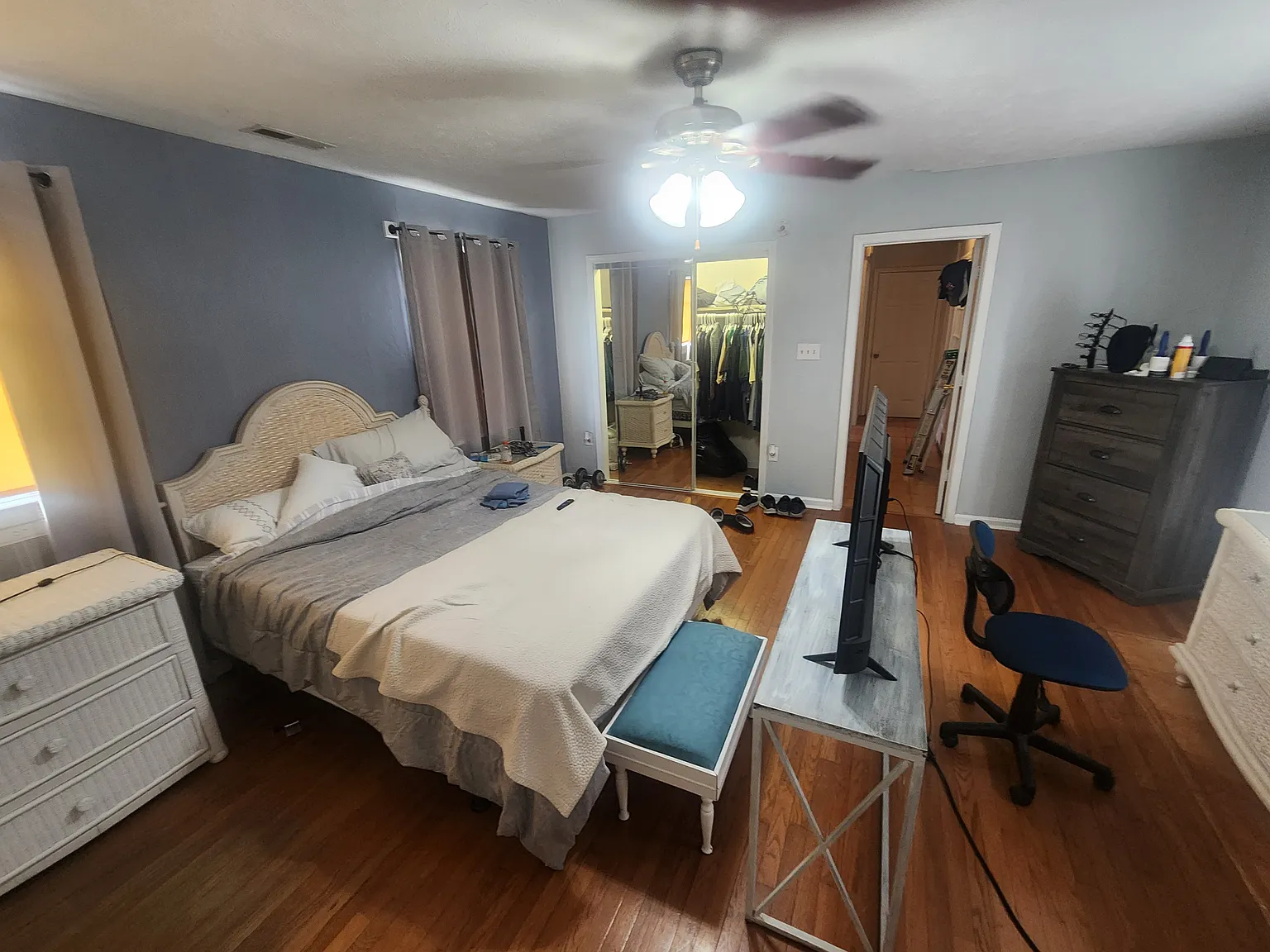 2 bed, $1,600 — Photo 3