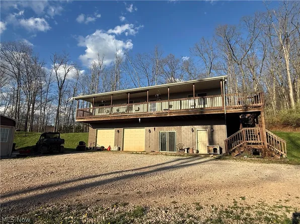 285 Anderson Rd, Davisville, WV 26142