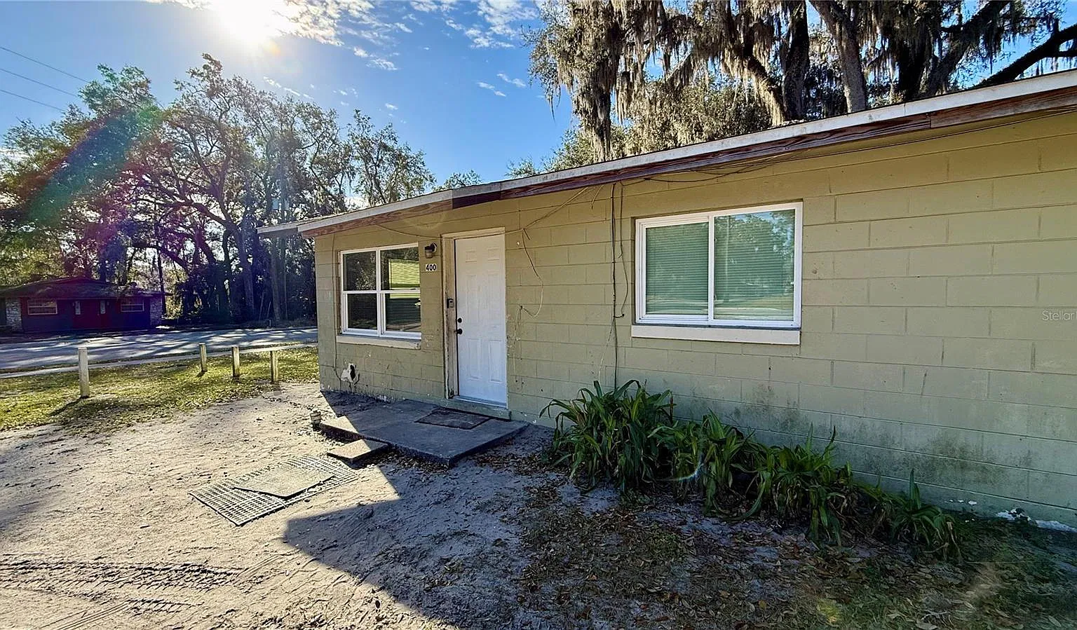 2 bed, 1.0 bath, $950 — Photo 1