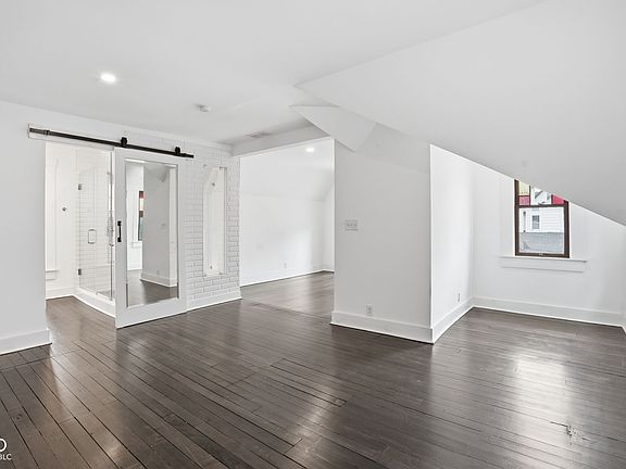 4th image of 1135 Fletcher Ave