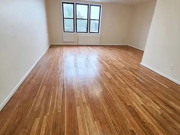 950 E 14th St APT 1E, Brooklyn, NY 11230