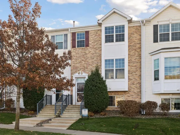 15611 Junegrass Ln, Eden Prairie, MN 55347