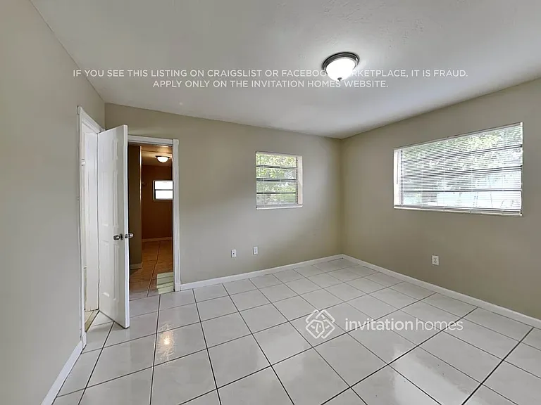 1261 NW 202nd St — Photo 10
