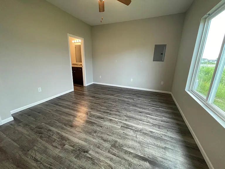 417 S Longbranch Dr #417 — Photo 11