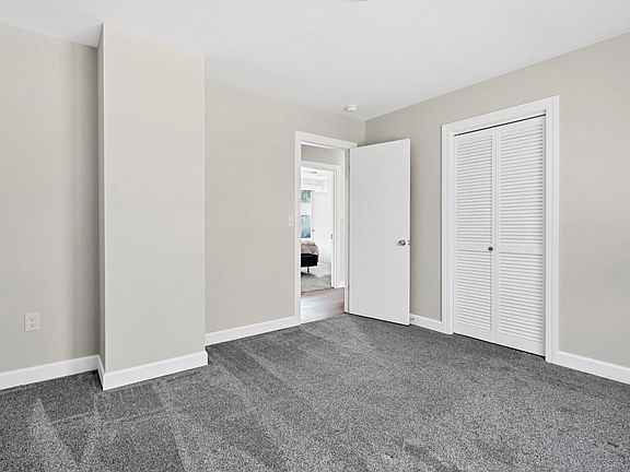 3rd image of 3313 Myrtle St