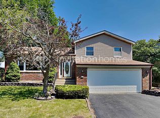 2260 Ridge Ave, Aurora, IL 60504