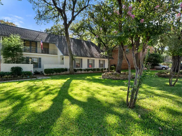 905 Live Oak Ln, Arlington, TX 76012