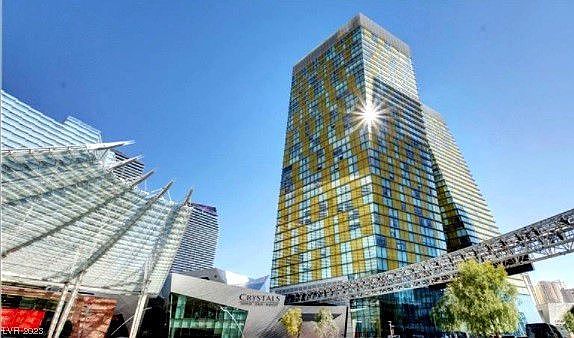2nd image of 3726 S Las Vegas Blvd #709