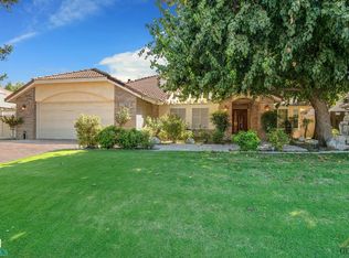 2304 Gambel Oak Way, Bakersfield, CA