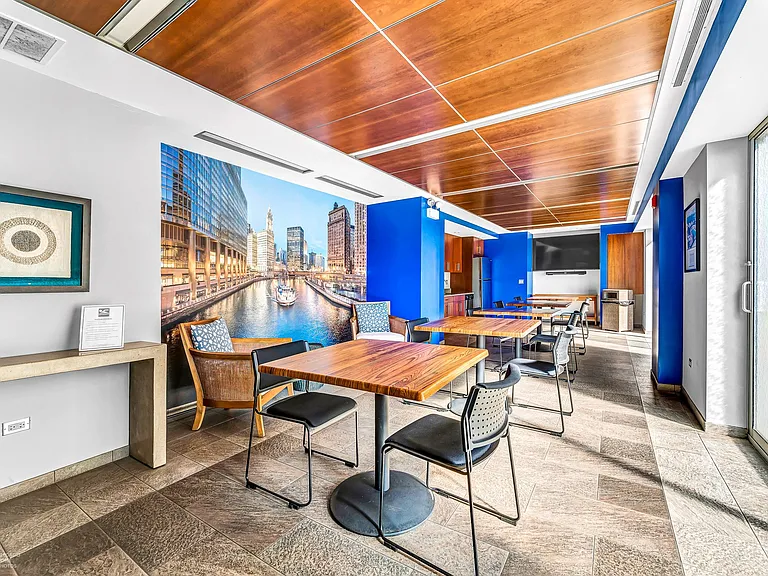 777 N Michigan Ave #2500 — Photo 20