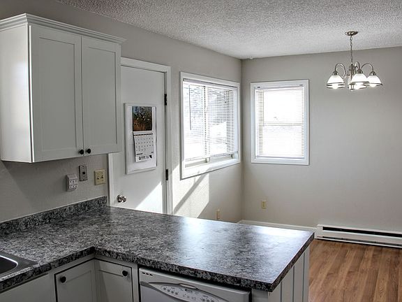 3rd image of 505 W Central Ave