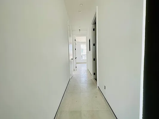 Rented by GROOME REALTY LLC | media 23