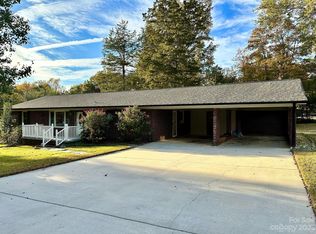 4047 Amsbury Rd, Concord, NC 28025