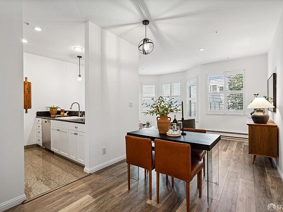 3rd image of 190 Cervantes Blvd APT 103