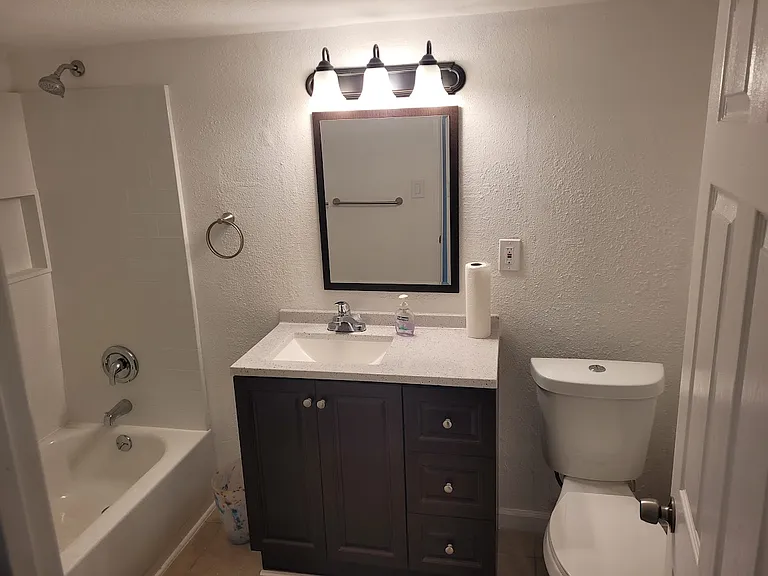 2744 Central Ave — Photo 5