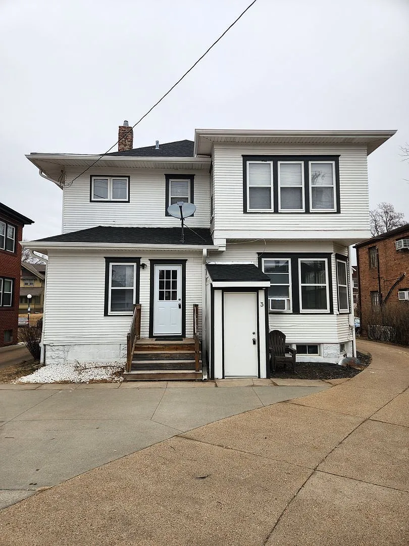 Building Photo - 4907 Underwood Ave