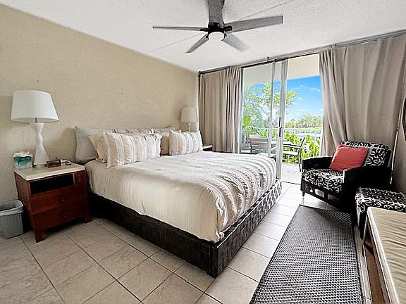 4th image of 69-1647 Puako Beach Dr APT 102