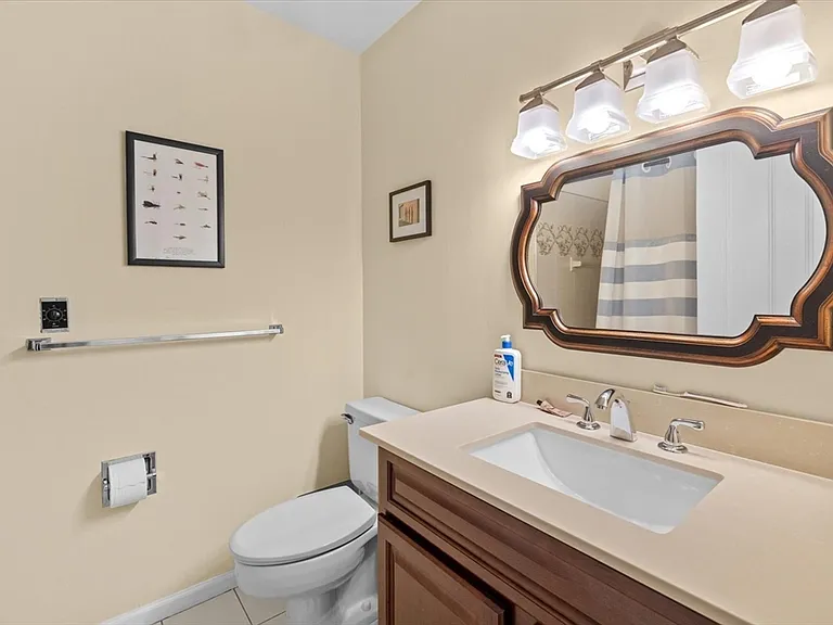 1757 Beacon St #3 — Photo 23