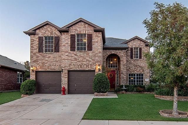 1st image of 14500 Richmond Cir