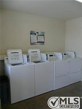 4th image of 120 Walnut St APT 22