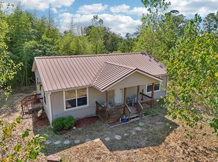122 Rolling Pines Dr, Smithville, TX 78957
