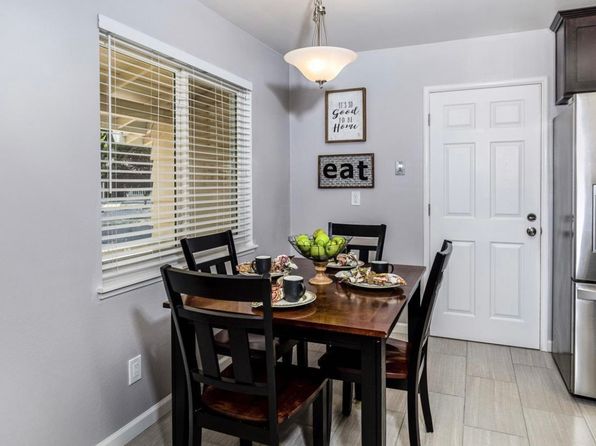 894 Santa Cruz Dr