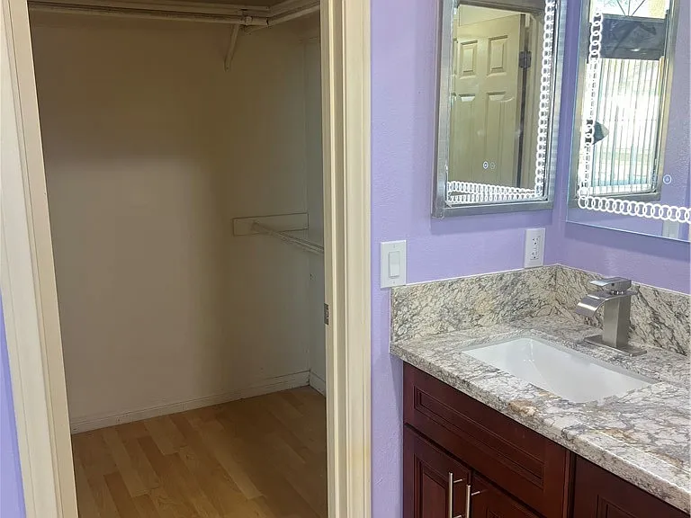17570 Van Buren Ln — Photo 6