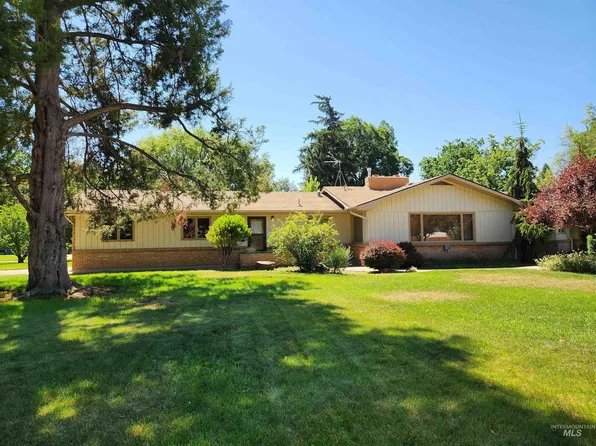 3732 N Cabarton Ln, Boise, ID 83704