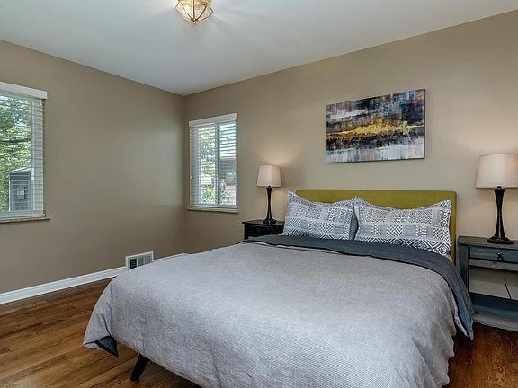 5th image of 2881 N Krameria St