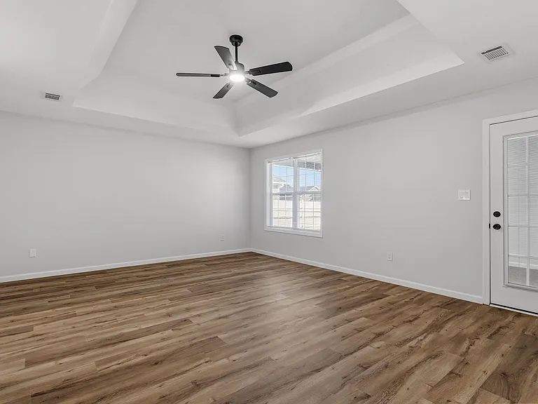87 Park Ln — Photo 21