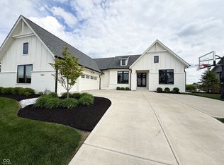 3465 Roudebush Way, Westfield, IN 46074