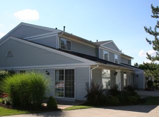 61 Firebush Ln, Northfield, OH 44067