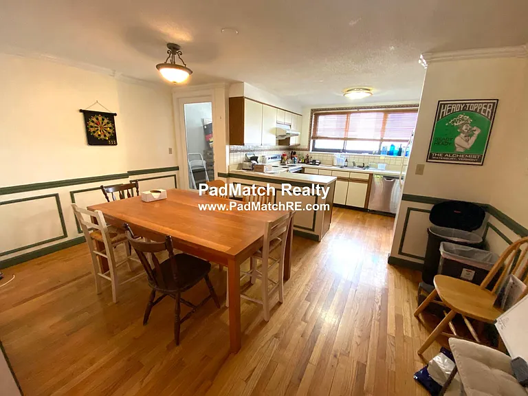 85 Brainerd Rd #Townhouse 3 — Photo 4