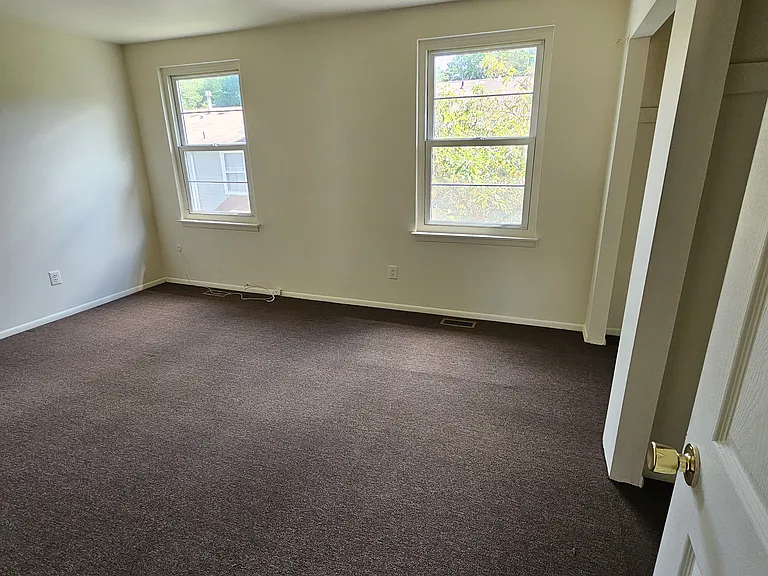 34 Beau Rivage Dr — Photo 8