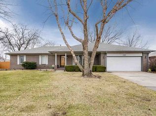 1707 N Northwest Pkwy, Wichita, KS 67212