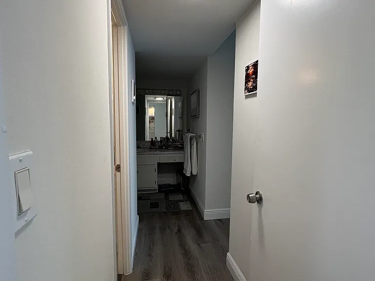 1301 Miami Gardens Dr #514W — Photo 5