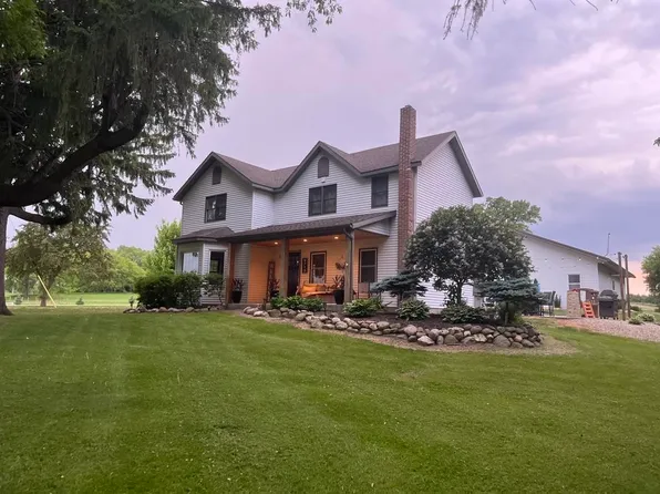 N9715 County Road C, Fox Lake, WI 53933