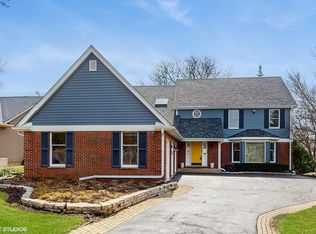 713 W Gilbert Rd, Palatine, IL 60067