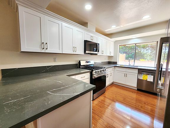 2nd image of 1508 Avenida Selva