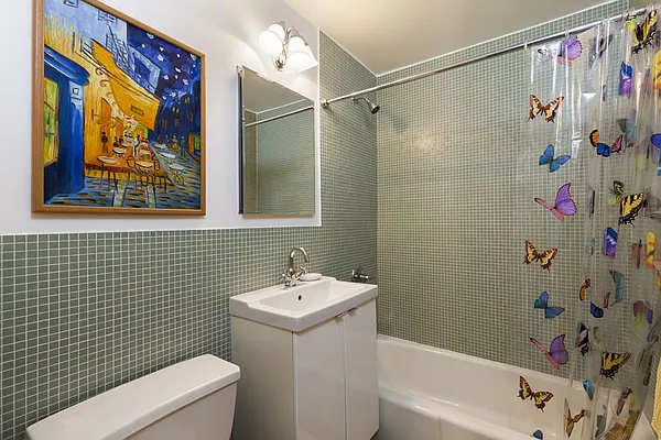 Sold by Engel and Völkers Brownstone Brooklyn | media 19