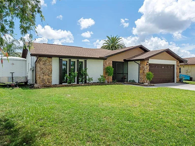 9910 Island Harbor Dr #A — Photo 10