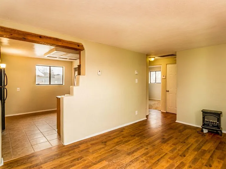2838 Aliso Dr NE — Photo 11