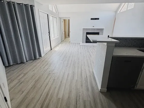 12595 E Tennessee Cir APT B, Aurora, CO 80012