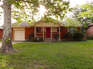407 NW 56th St, Lawton, OK 73505