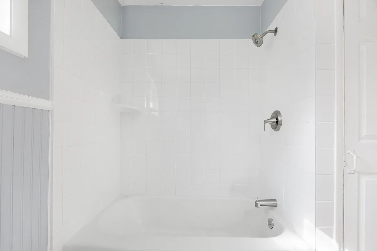Building Photo - 301 Wygoda Cir