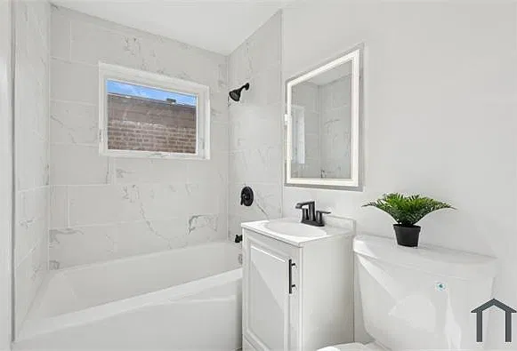 4 bed, 1125 sqft, $2,650 — Photo 4