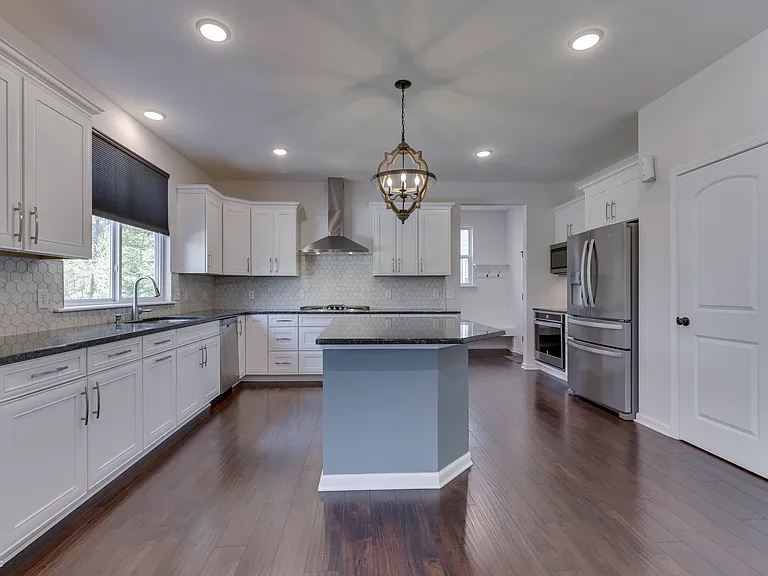 7635 Shady Trails Dr — Photo 15
