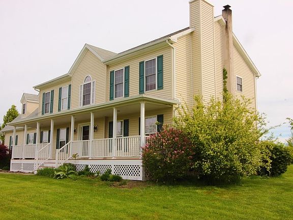 2nd image of 14 Dawn Dr